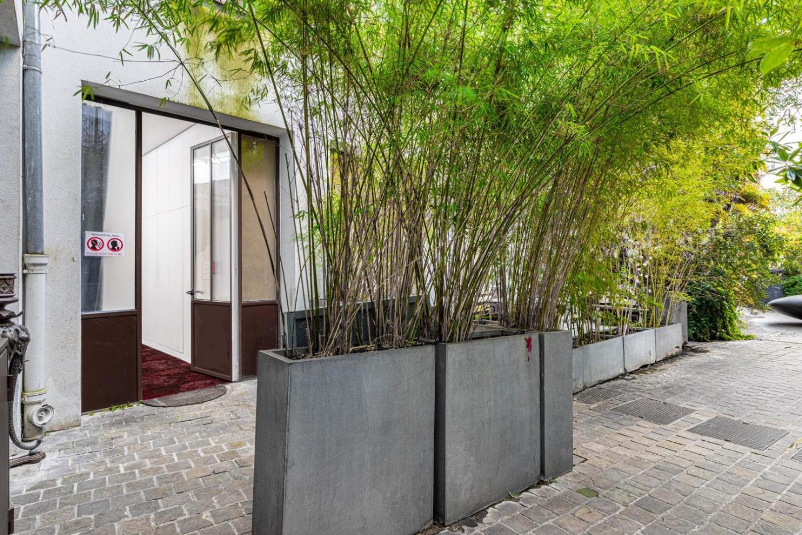 Guestready - Artist Loft With A Vertical Garden Paříž Exteriér fotografie